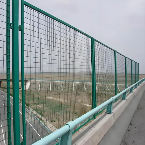 6 ft black chain link fence cost