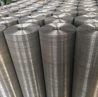 Galvanized Mesh Panels: A Strong and Versatile Solution for Multiple Applications